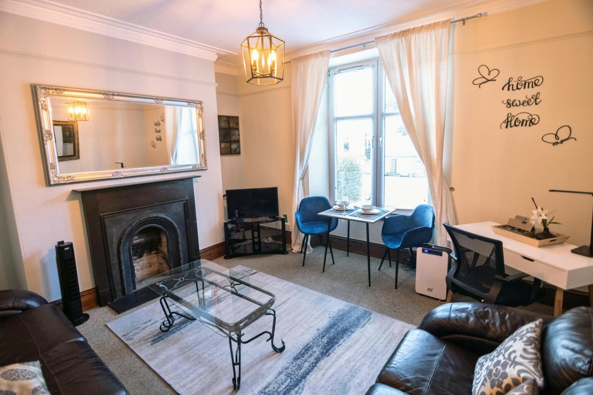 Summit Apartment - Cozy Aberdeen West End Flat Prime Location - Perfect For Short Or Long Stay - 1 Bedroom Exterior photo